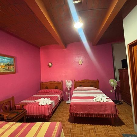 Hotel Posada "Mi Rosita" 오아하카주 외부 사진