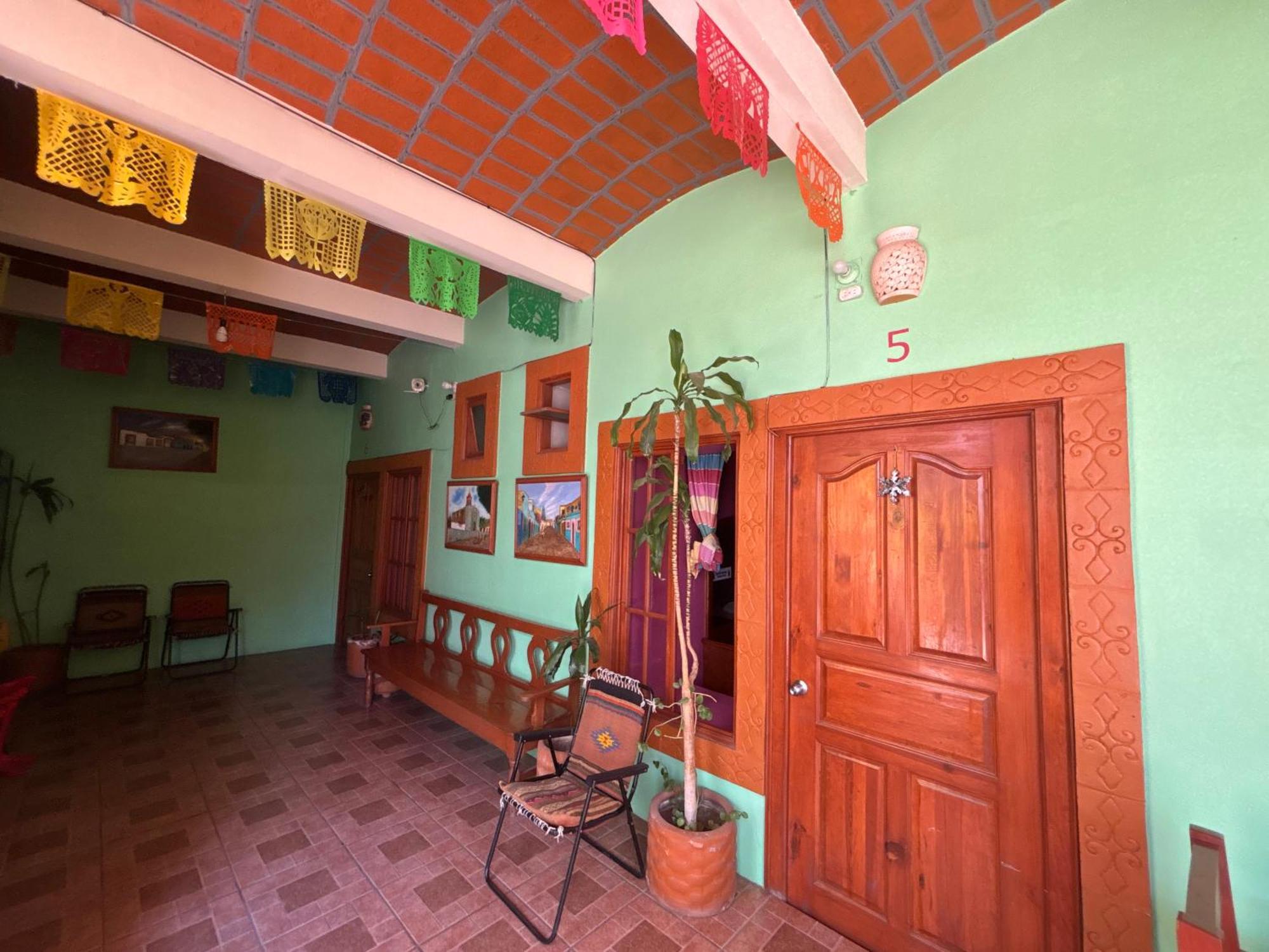 Hotel Posada "Mi Rosita" 오아하카주 외부 사진